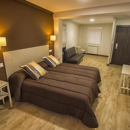 Hostal Elvira اراندا دي دويرو المظهر الخارجي الصورة